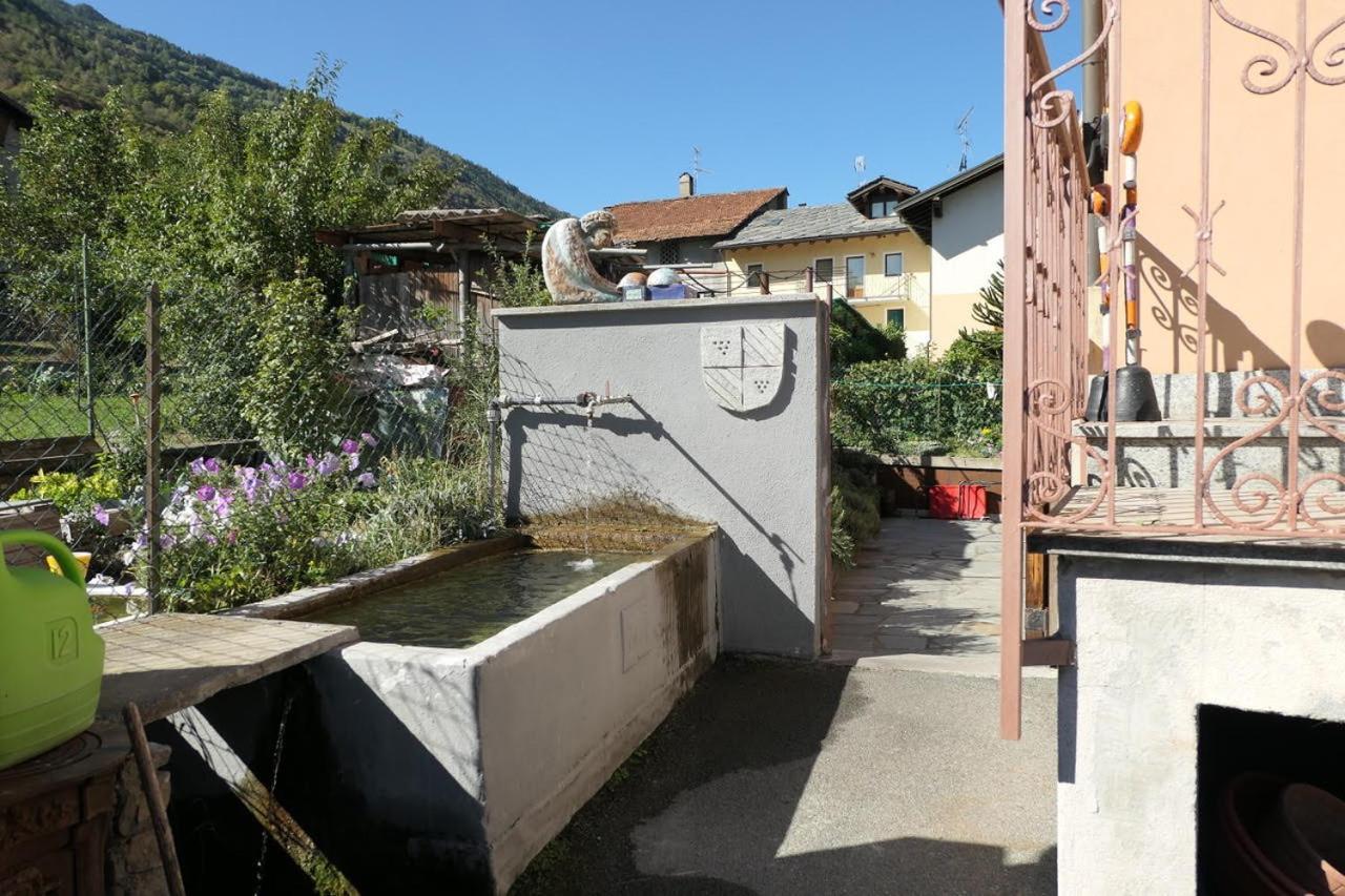 Casa Vacanze Valle D'Aosta - Maison Lugon Exterior photo